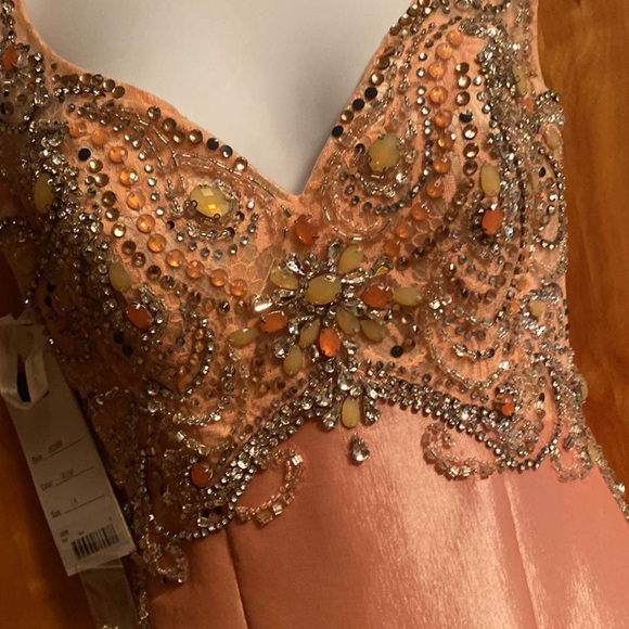 Macduggal blush color new dress size 4 - Picture 2 of 5